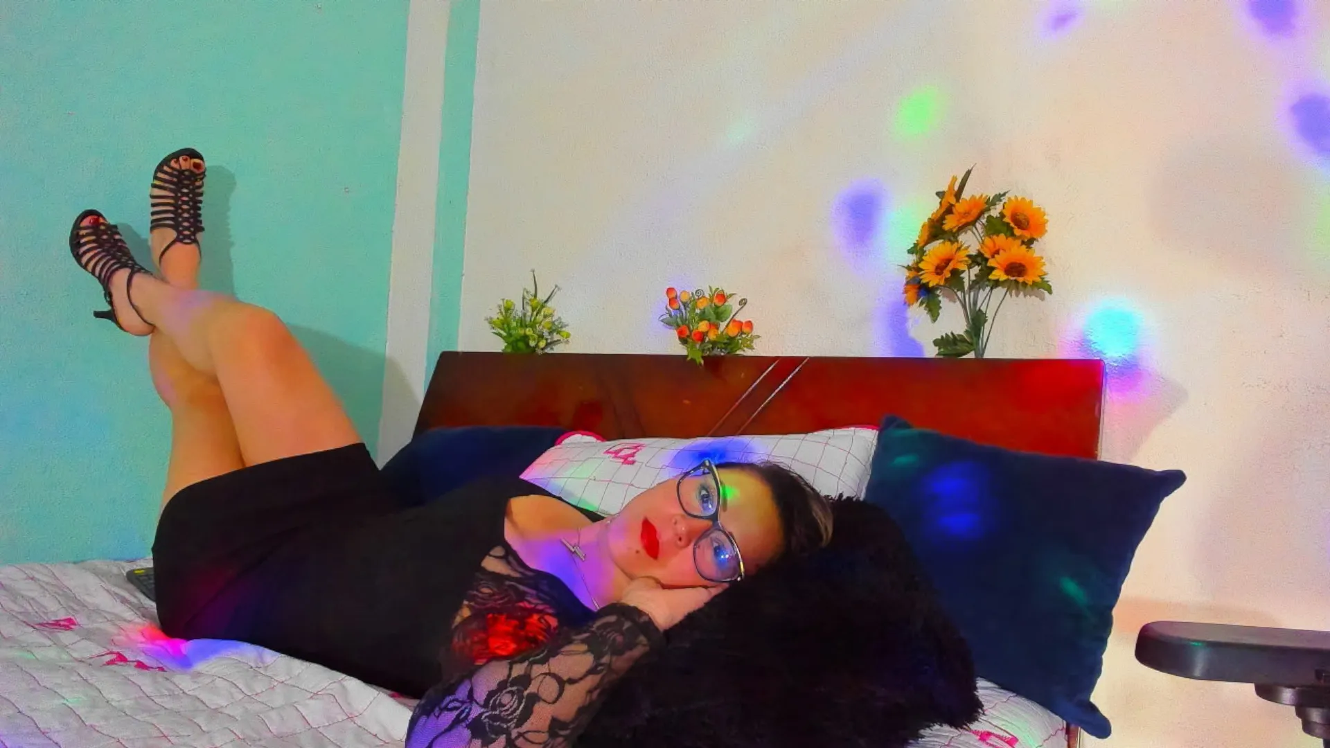 Live sex webcam photo for ALAYACONTE #6072643