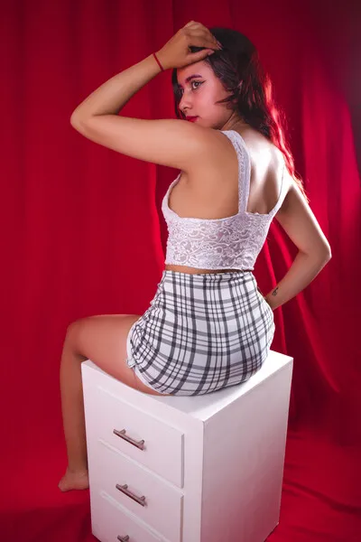 Live sex webcam photo for RoseeFoster #4224282