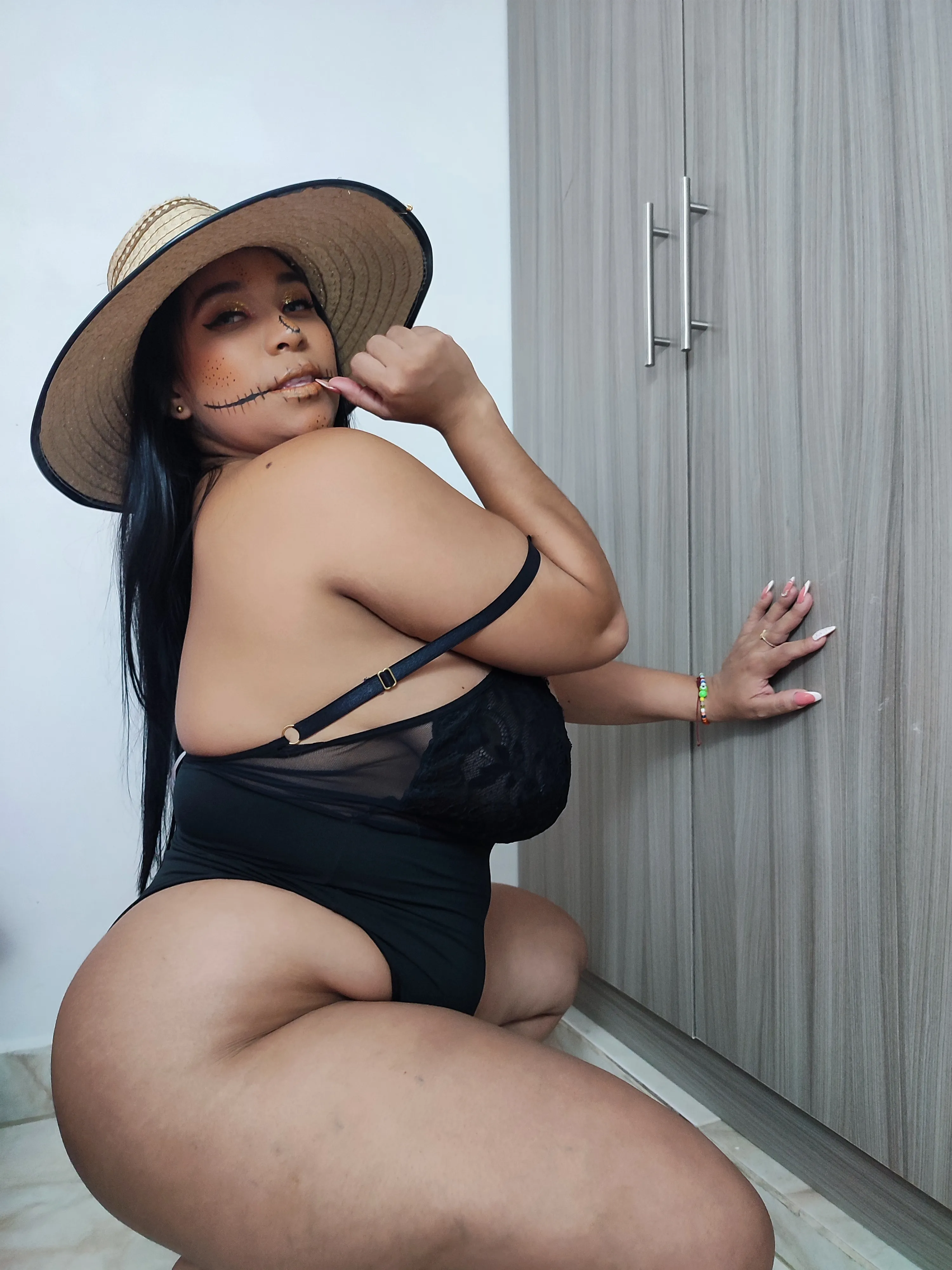 Live sex webcam photo for JosliinWillis #7389044