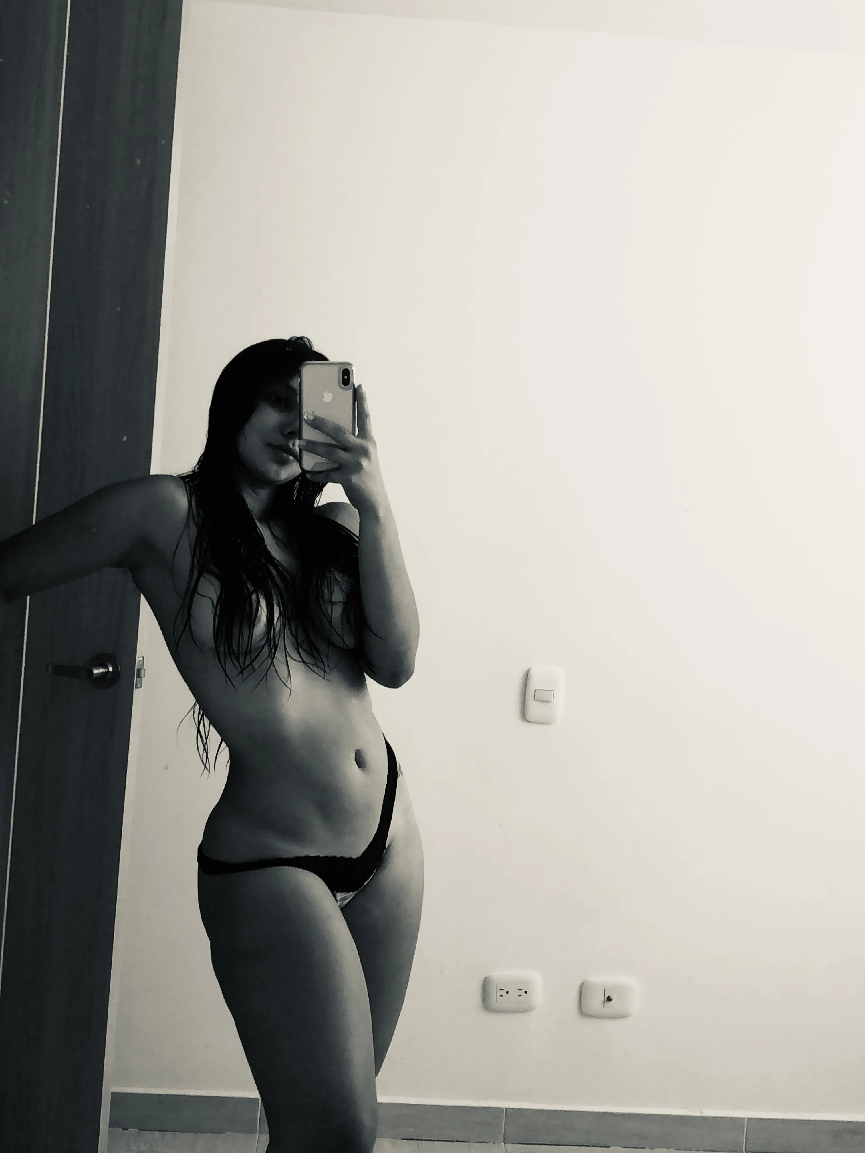 Live sex webcam photo for Alexamark #7295977