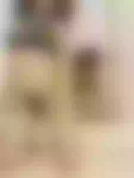Live sex webcam photo for SarahVogel #4213469