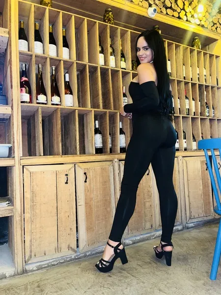 Live sex webcam photo for MelodicAphril #5413858