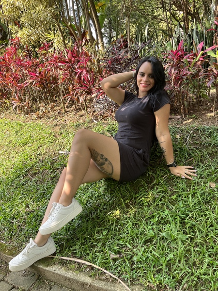 Live sex webcam photo for MelodicAphril #4220468