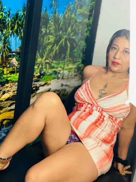 Live sex webcam photo for SexyMatureUnlimited #6046965