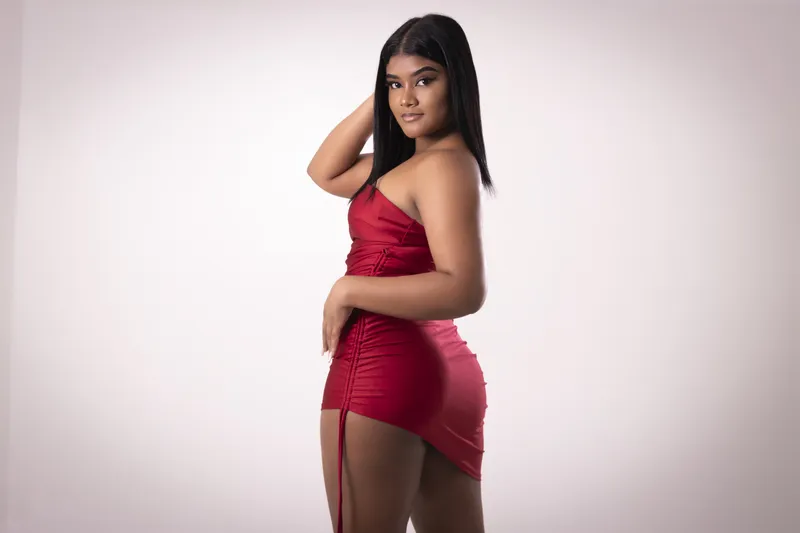 Live sex webcam photo for CarolineRouxss #4199810