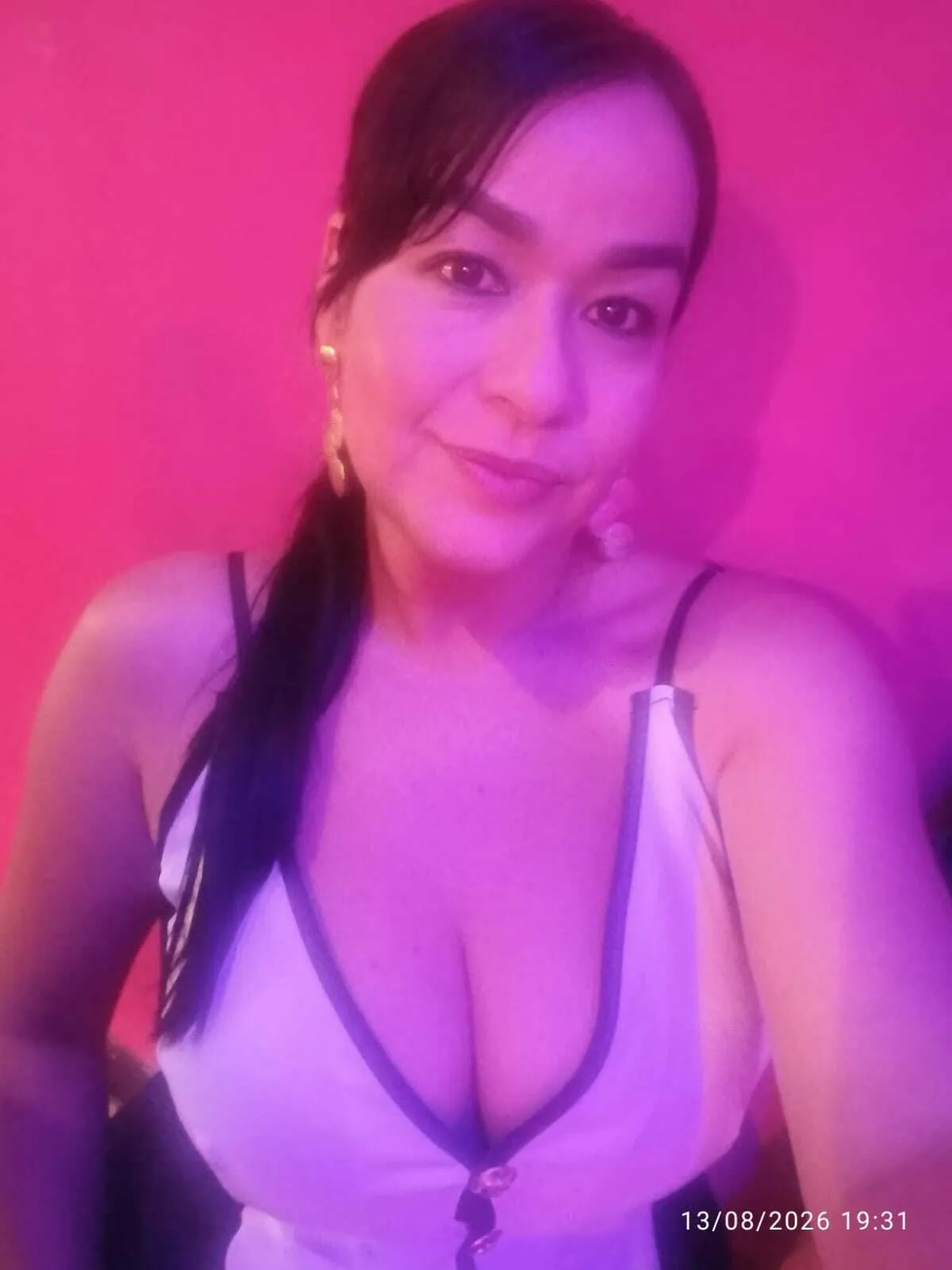 Live sex webcam photo for TamaraFoxy #8652647