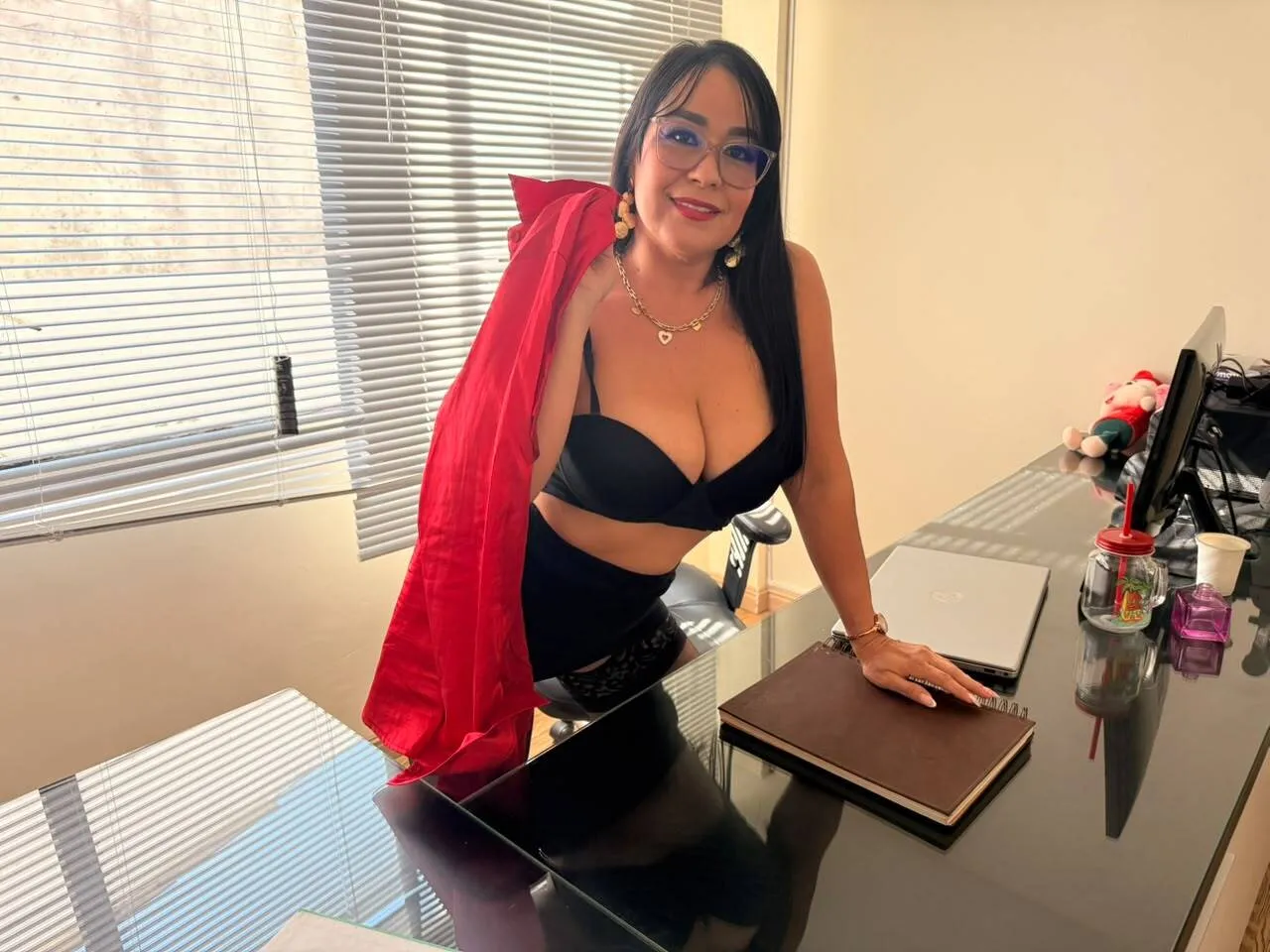 Live sex webcam photo for TamaraFoxy #8625969
