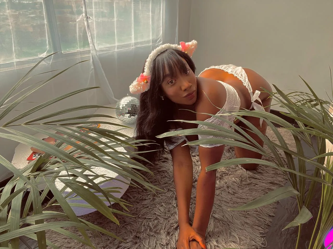 Live sex webcam photo for VictoriaKasiar #7964600