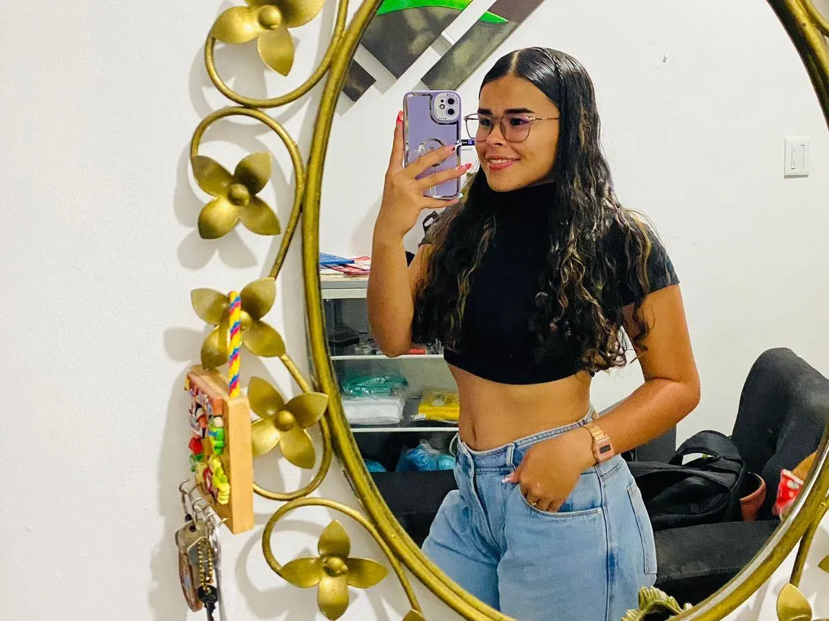 Live sex webcam photo for celestesmithh #4202447