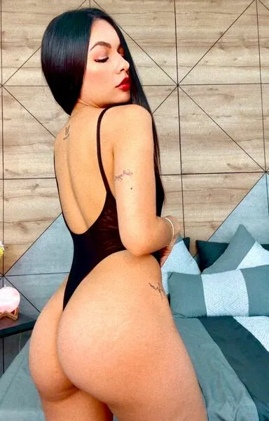 Live sex webcam photo for SammantaMoon #4204419