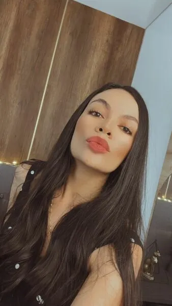 Live sex webcam photo for SammantaMoon #4204427