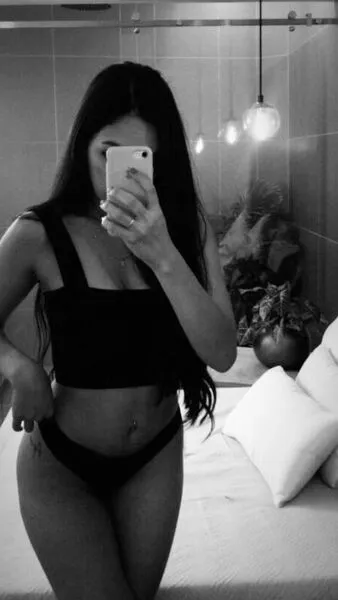 Live sex webcam photo for SammantaMoon #4204400