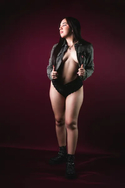 Live sex webcam photo for LucianaPortland #6066412