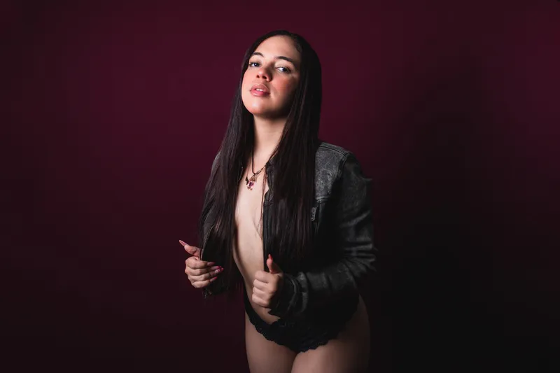 Live sex webcam photo for LucianaPortland #6066411