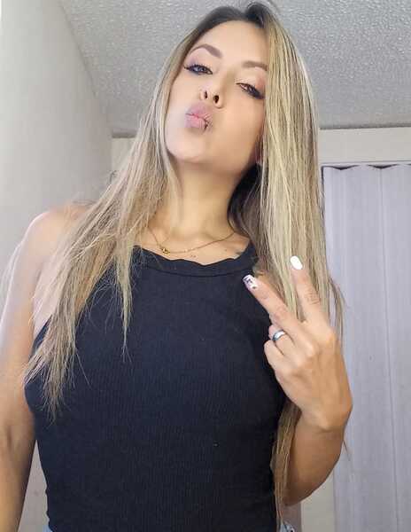 Live sex webcam photo for SexXxyBabe #6304340