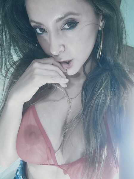 Live sex webcam photo for SexXxyBabe #6411399