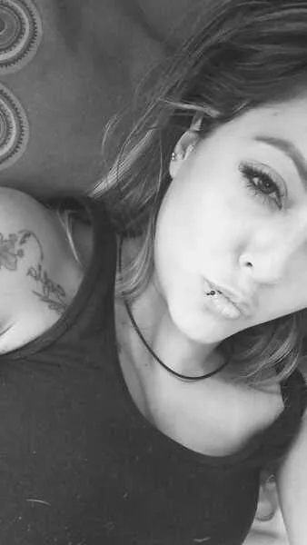 Live sex webcam photo for SexXxyBabe #6362382