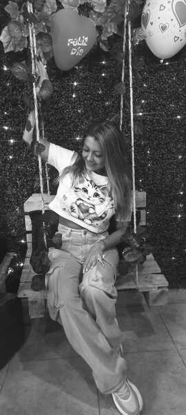 Live sex webcam photo for SexXxyBabe #6479334