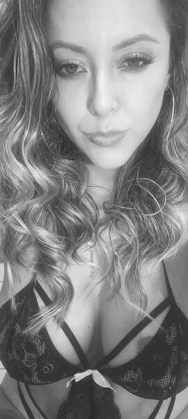 Live sex webcam photo for SexXxyBabe #6432022