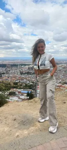 Live sex webcam photo for SexXxyBabe #6479328