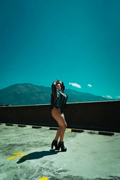 Live sex webcam photo for JennyCarters #4220850