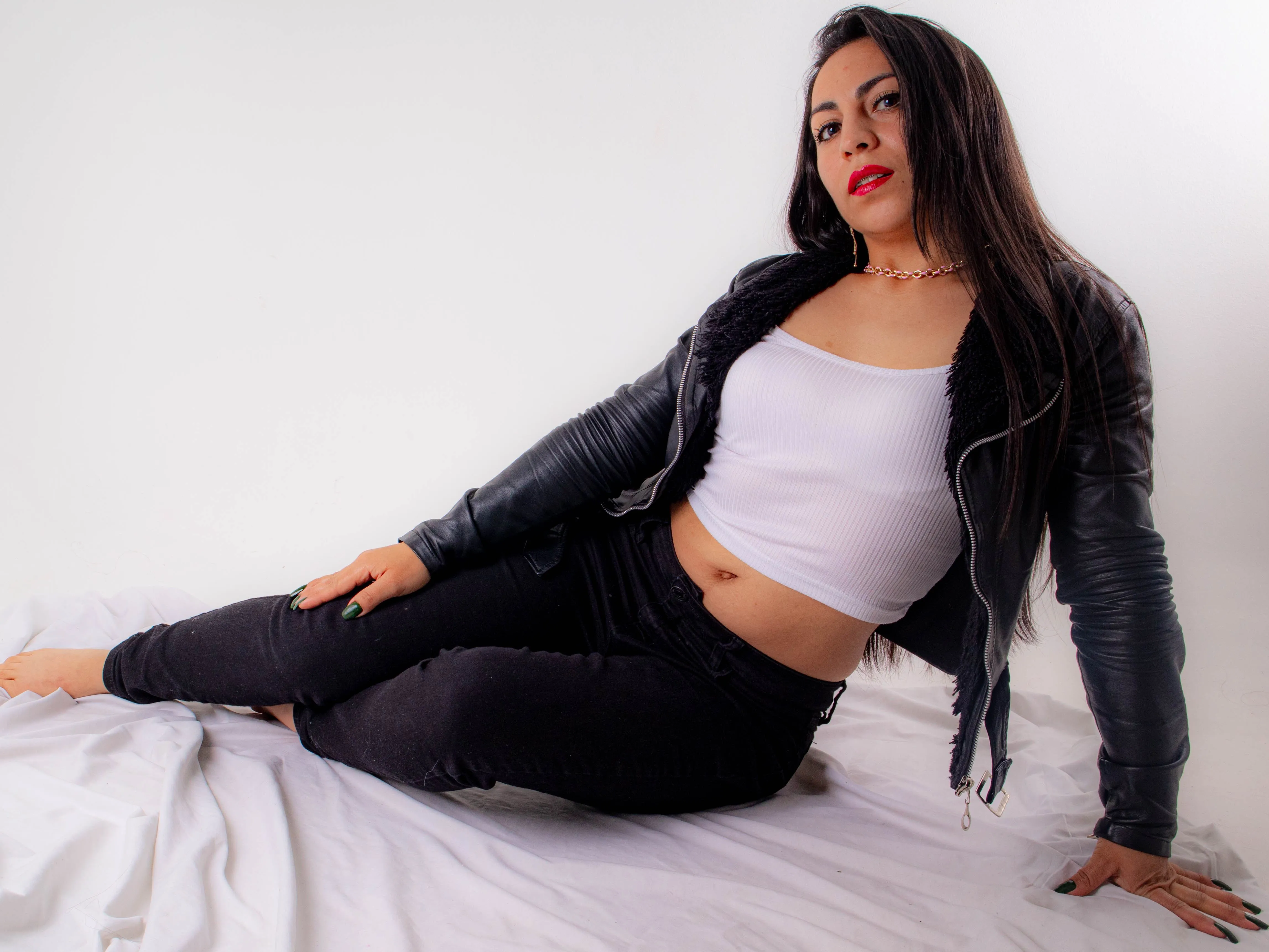 Live sex webcam photo for MaggieJhons #5287554