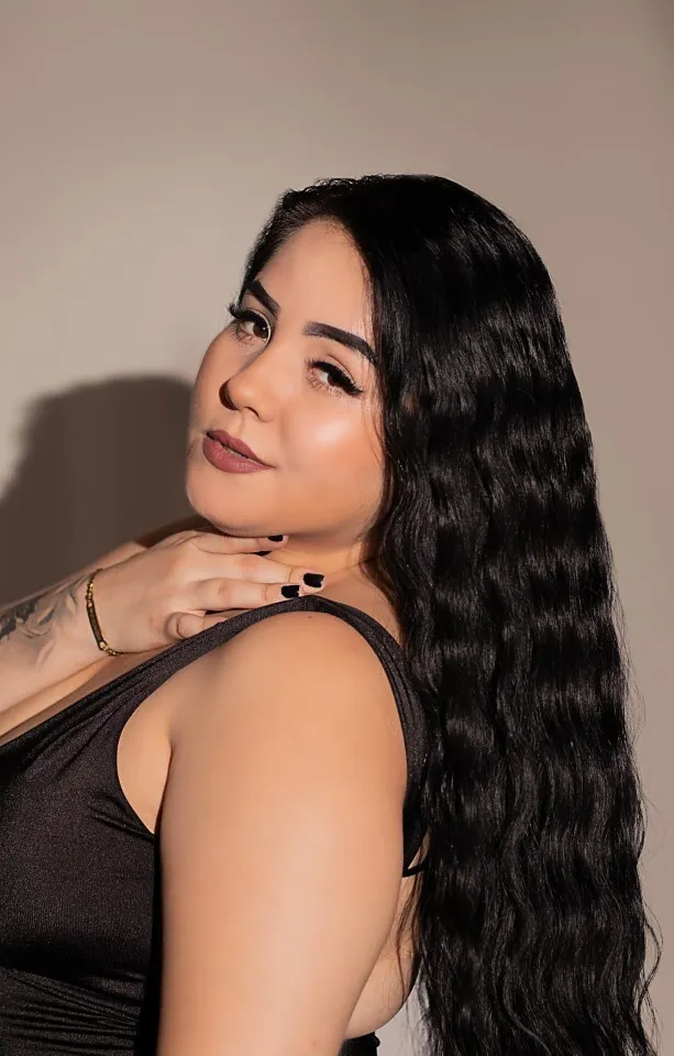 Live sex webcam photo for MiaKurts #7250257