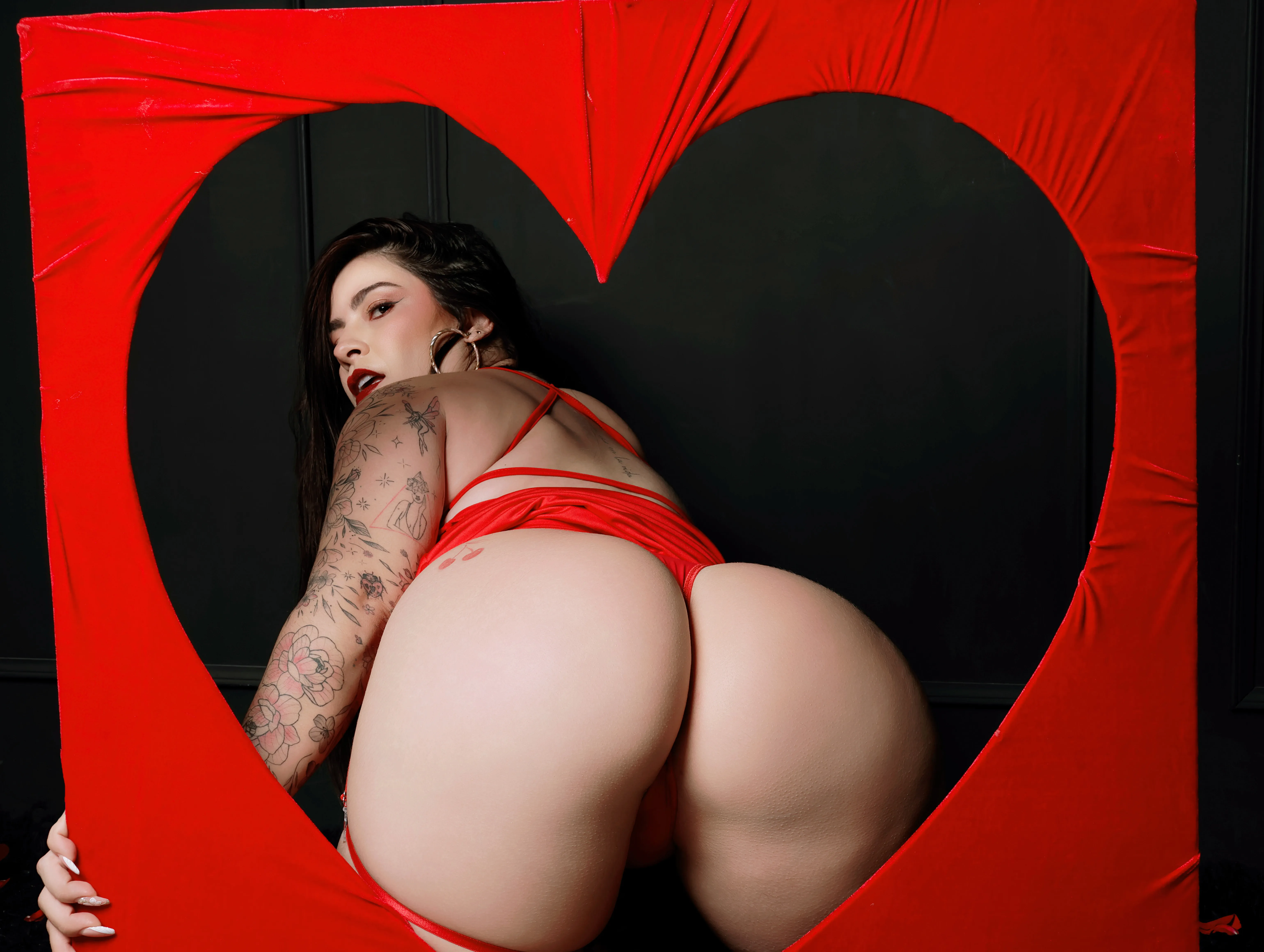 Live sex webcam photo for ChristineBray #7842786