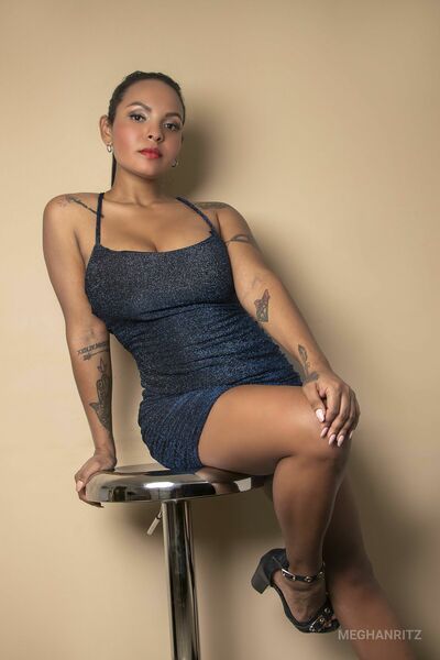 Live sex webcam photo for MeghanBoo #4257579