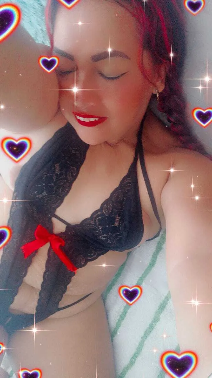 Live sex webcam photo for YesicaSweet25 #7247195