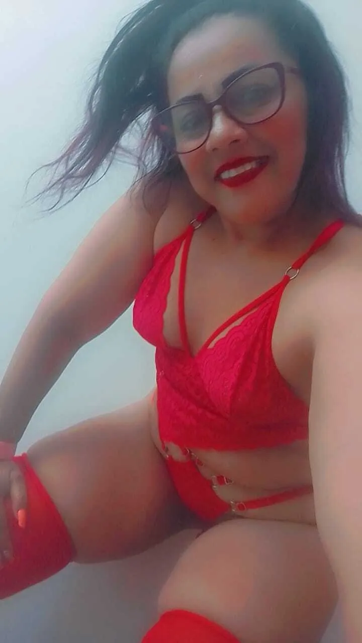 Live sex webcam photo for YesicaSweet25 #7247145