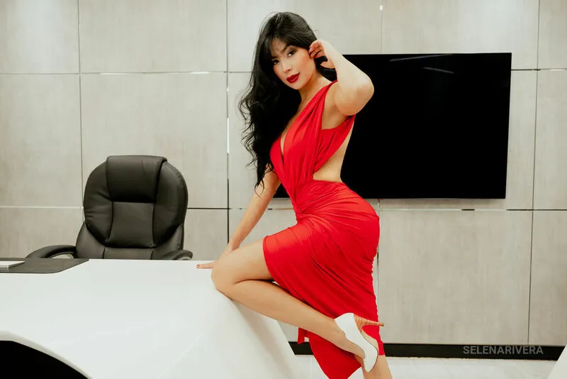 Live sex webcam photo for SelenaaRivera #5301408