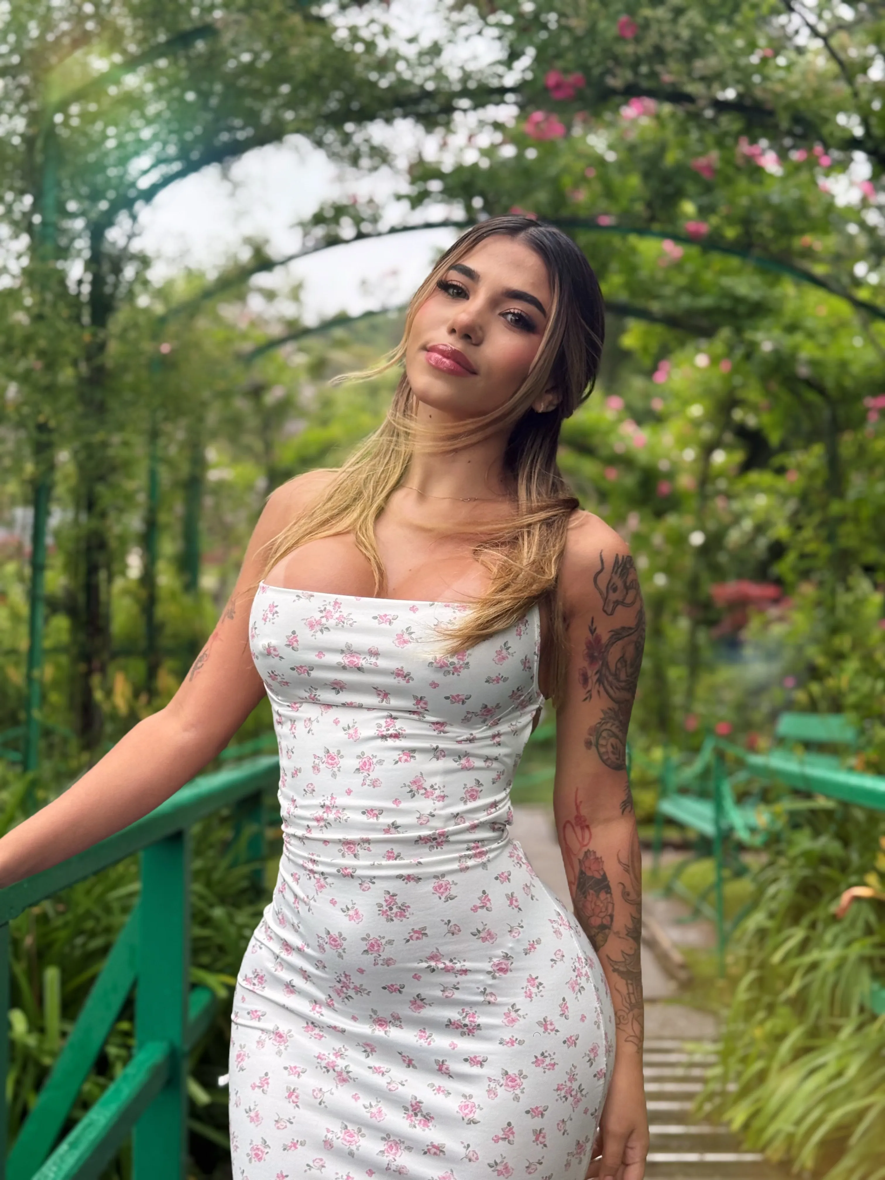 Live sex webcam photo for PenelopeBlack #7782481