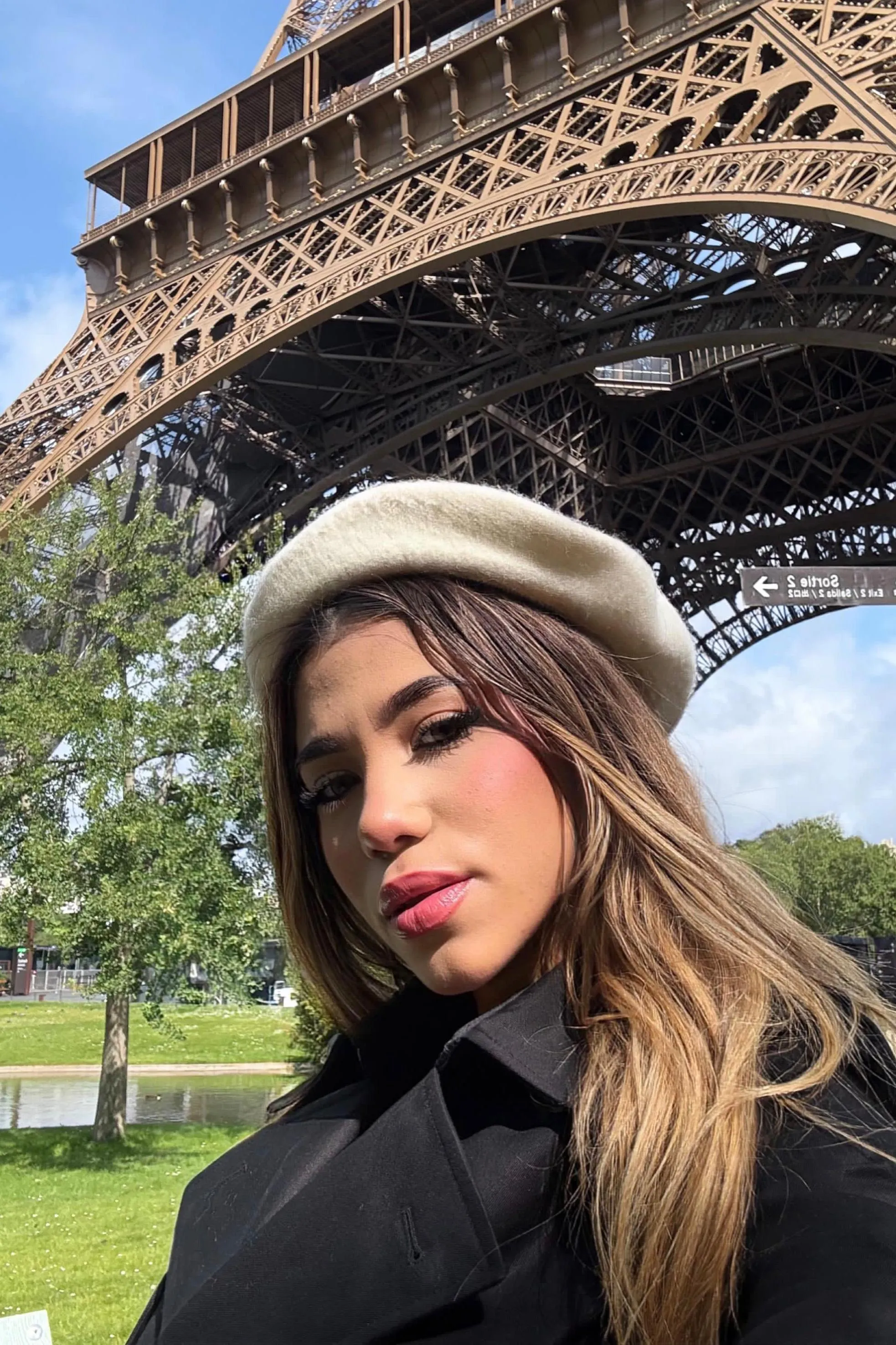 Live sex webcam photo for PenelopeBlack #7782491