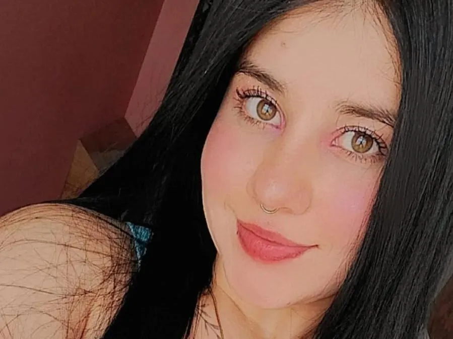 Live sex webcam photo for AbbyyEvanns #5593365