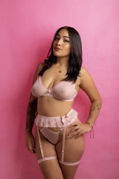 Live sex webcam photo for AlexiaMonty #5616480