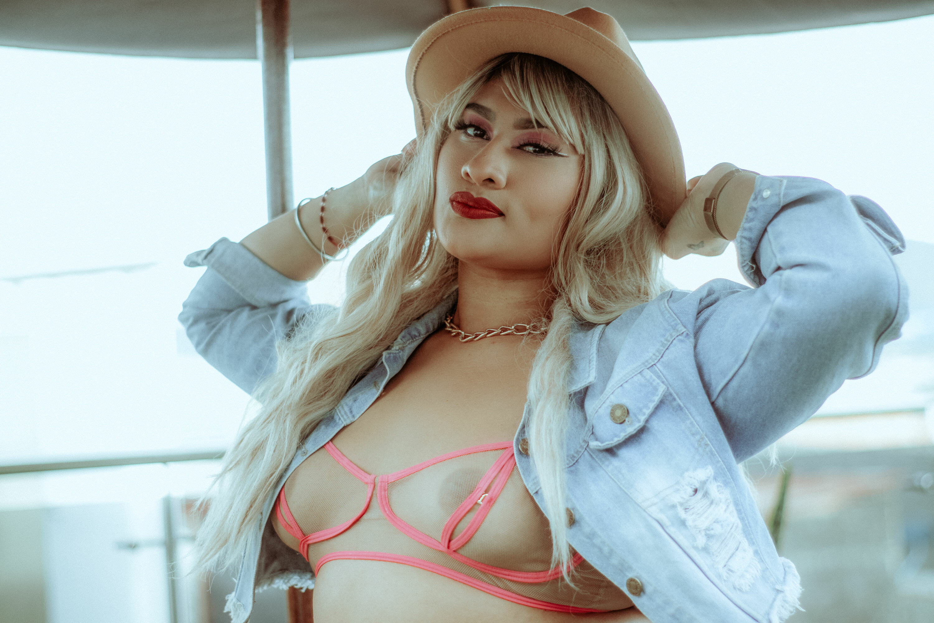 Live sex webcam photo for ShiaraRussi #7371492