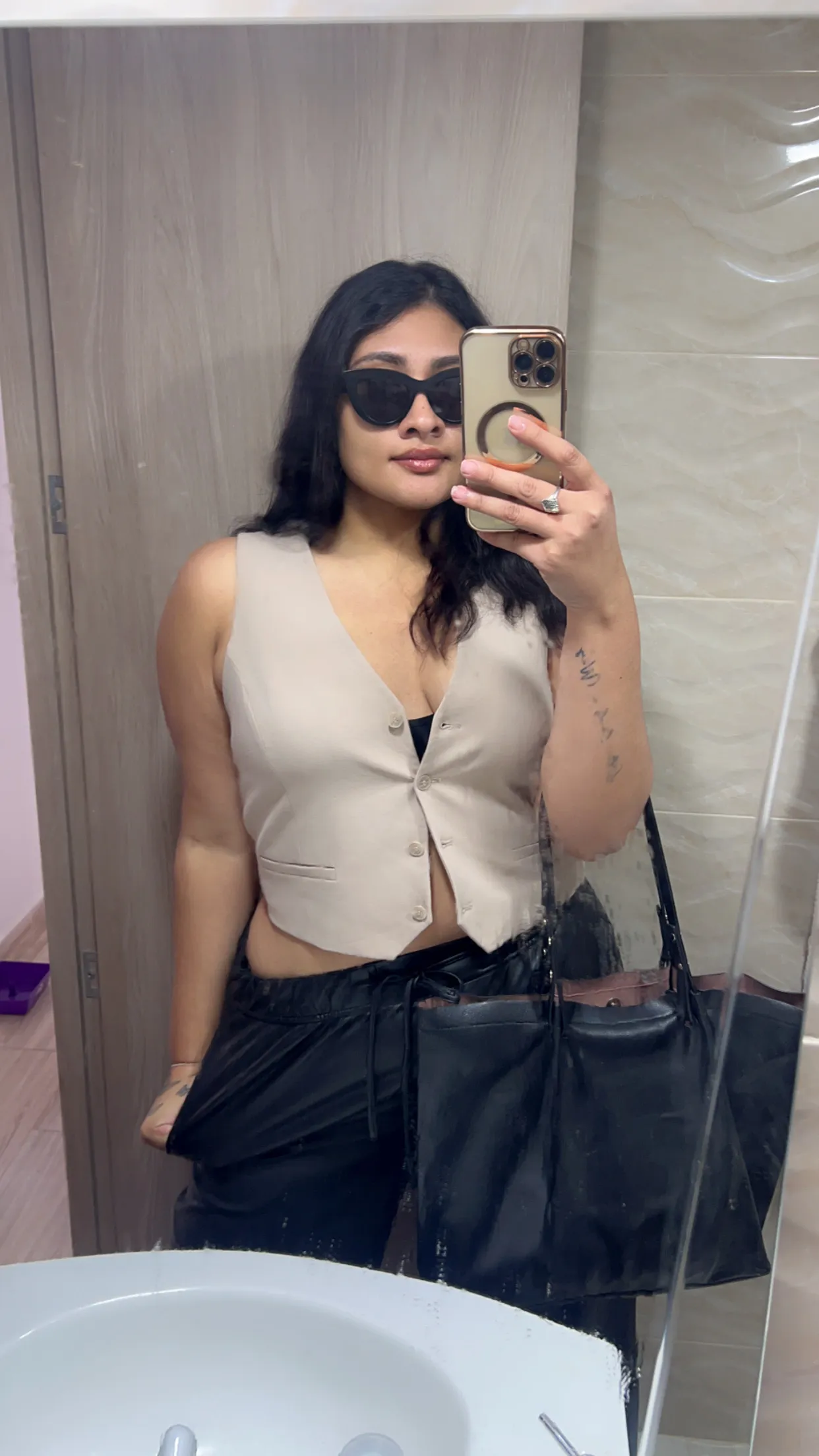 Live sex webcam photo for ShiaraRussi #7971642