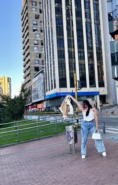 Live sex webcam photo for ShiaraRussi #7371572