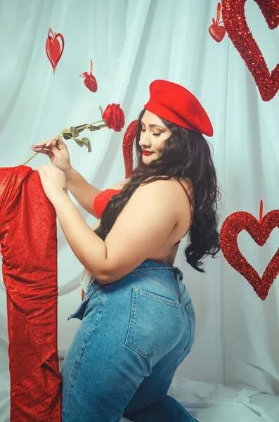 Live sex webcam photo for ShiaraRussi #7371565