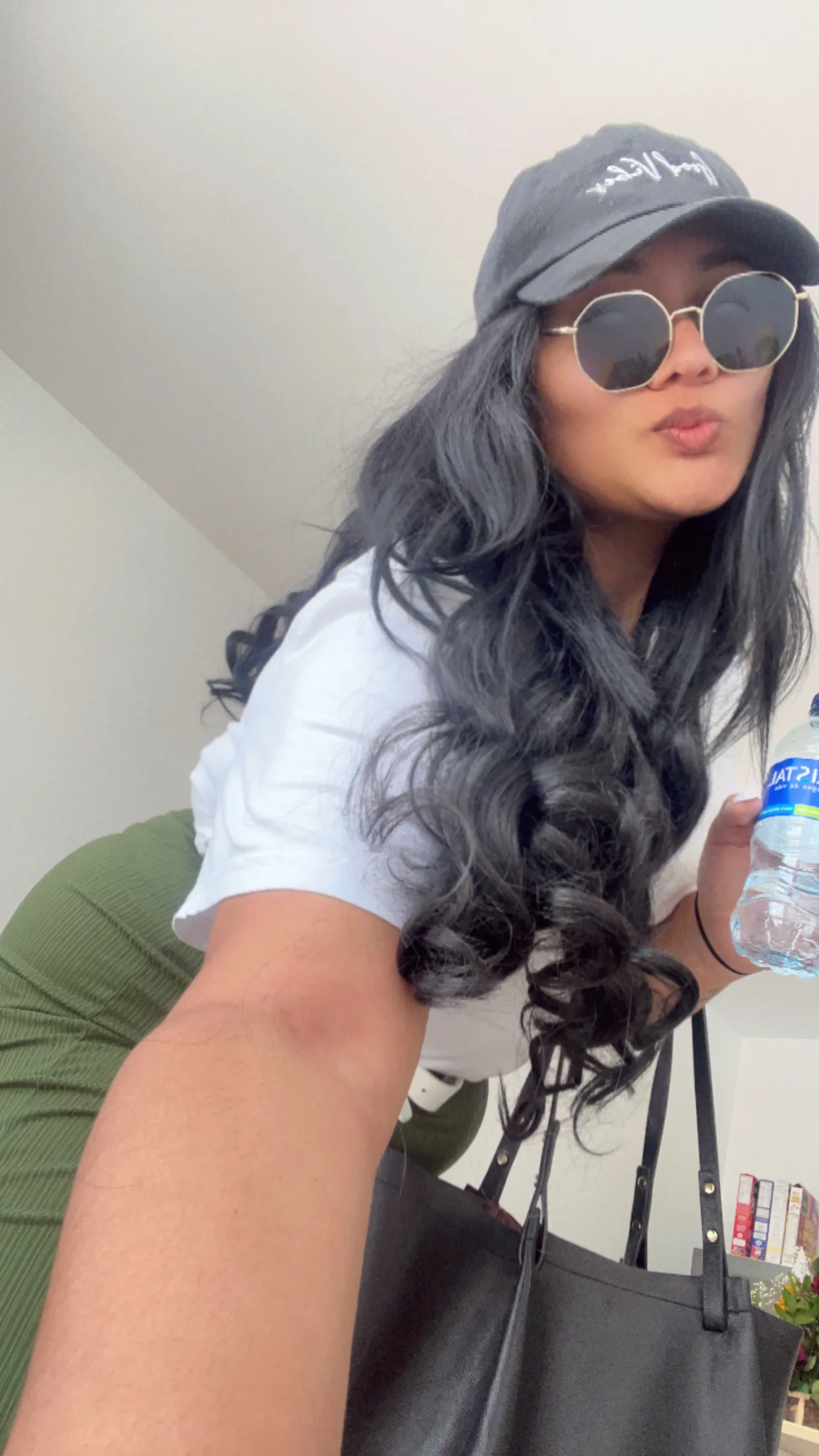 Live sex webcam photo for ShiaraRussi #7971639