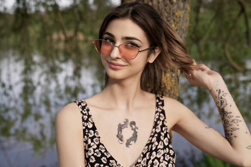 Live sex webcam photo for AmeliaLilly #5332036