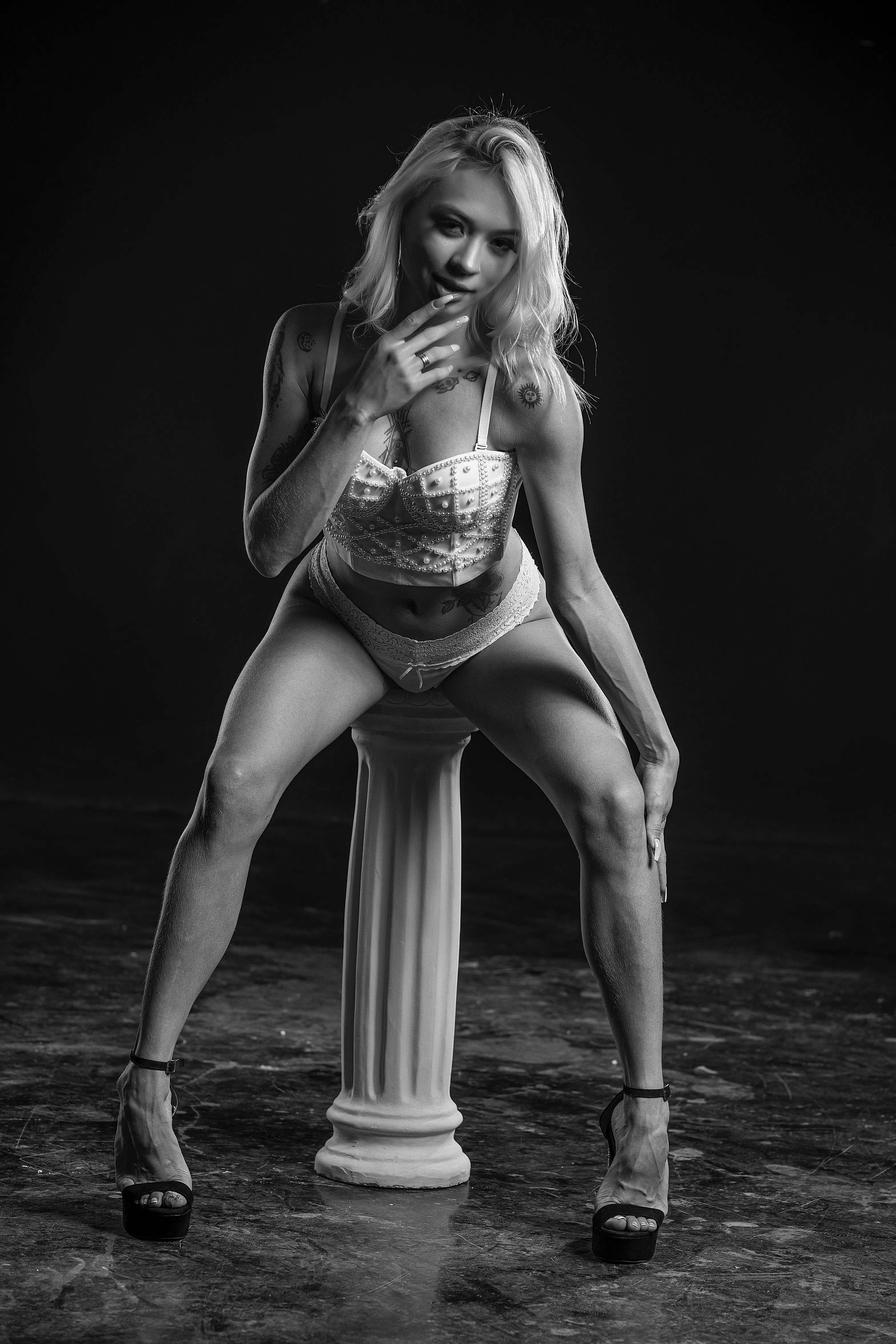 Live sex webcam photo for AliceLauderr #7832046