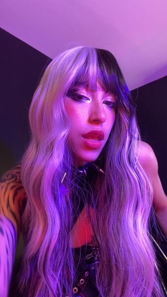 Live sex webcam photo for ALICEPOIXXXON #7296393