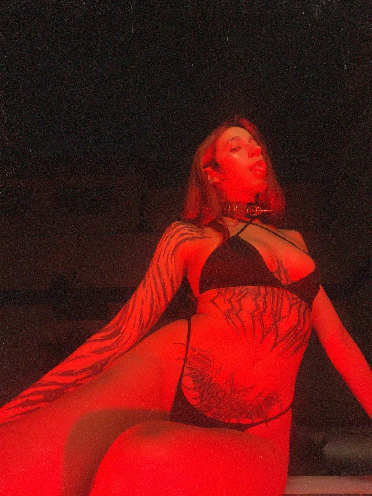 Live sex webcam photo for ALICEPOIXXXON #7916684