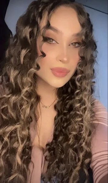 Live sex webcam photo for AshDevane #4249725