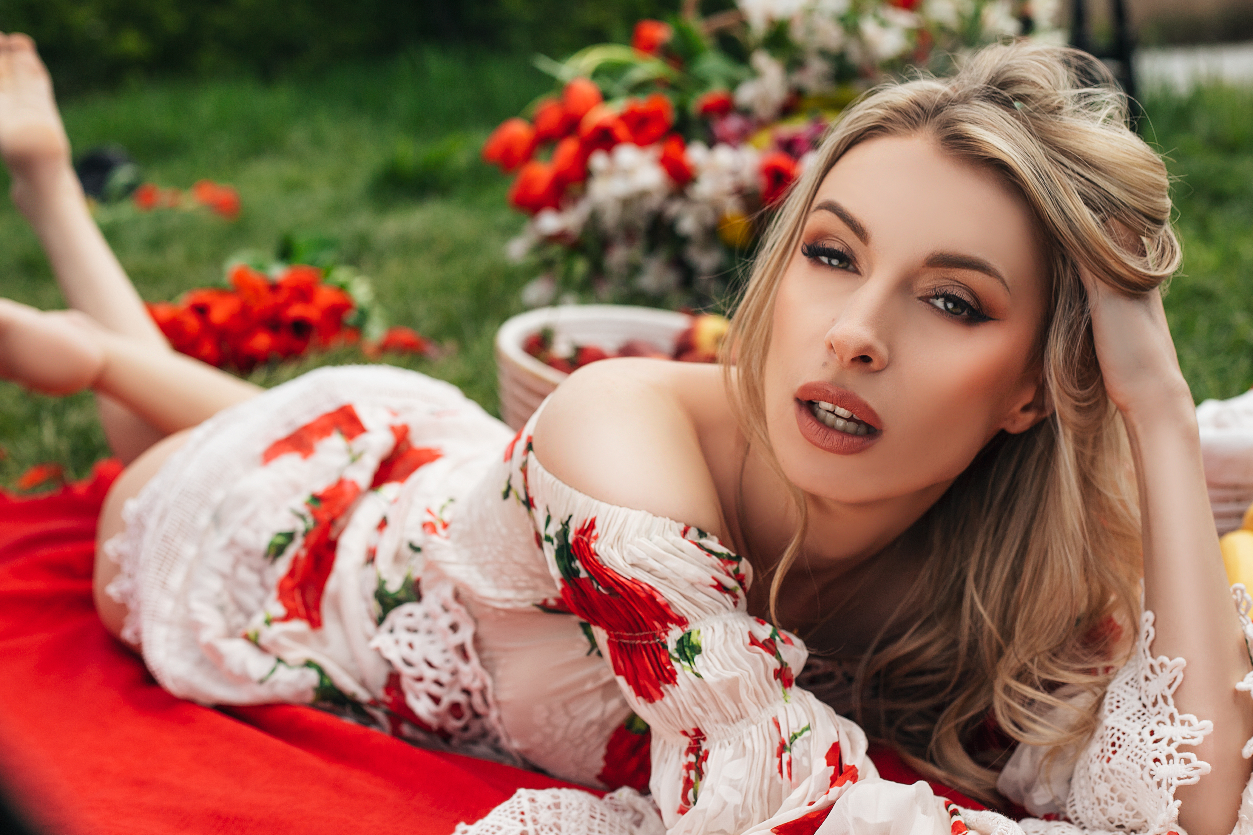 Live sex webcam photo for KylieVone #7135927