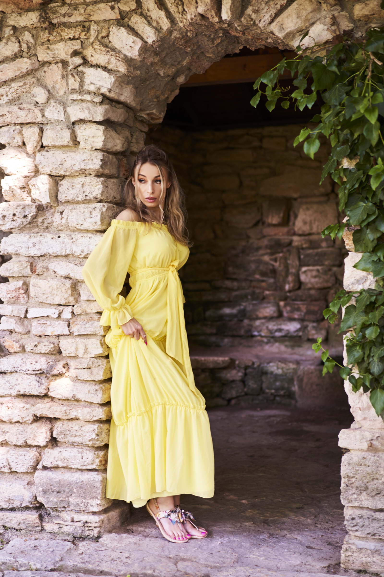 Live sex webcam photo for KylieVone #7135973