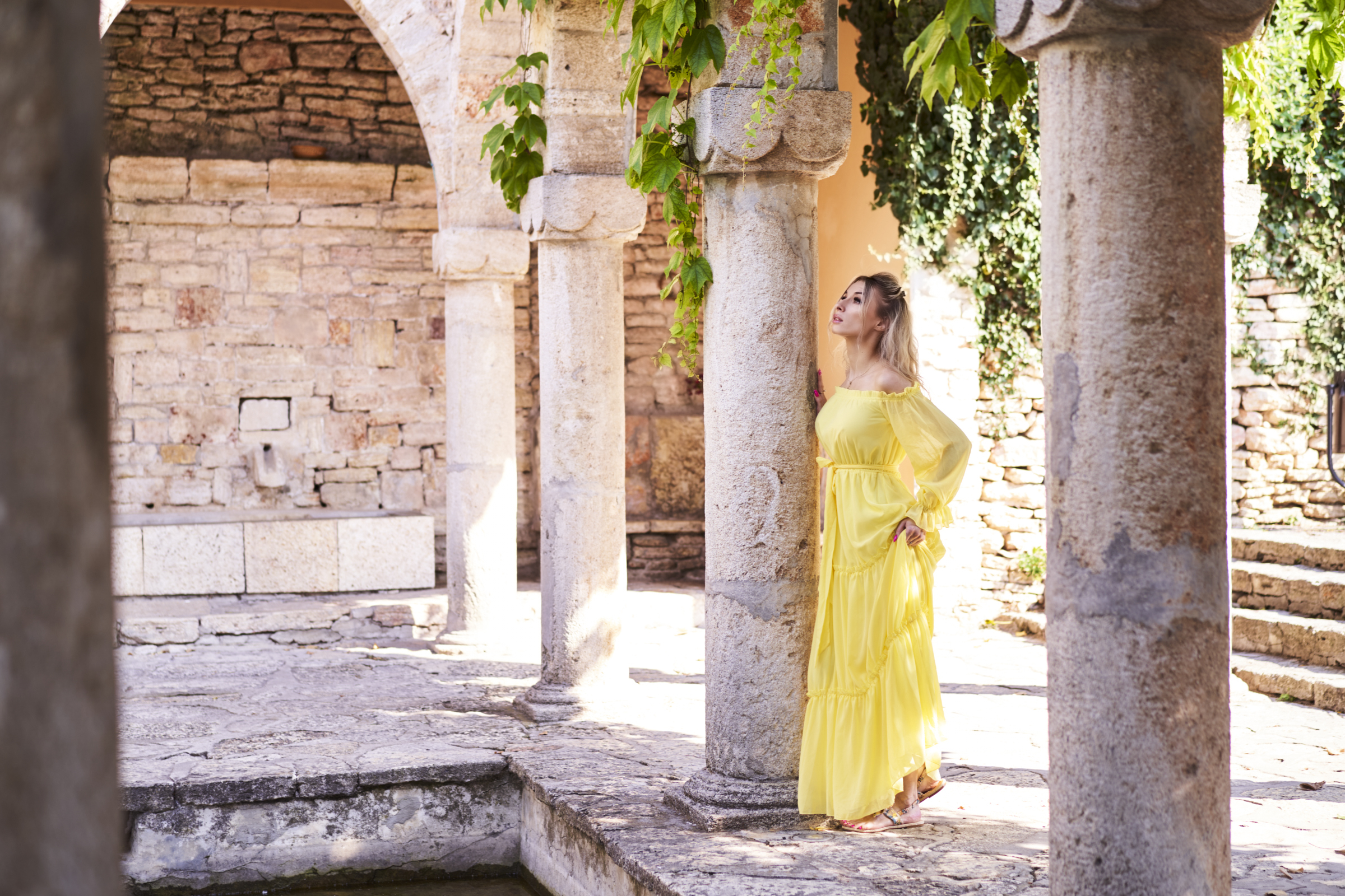 Live sex webcam photo for KylieVone #7135972