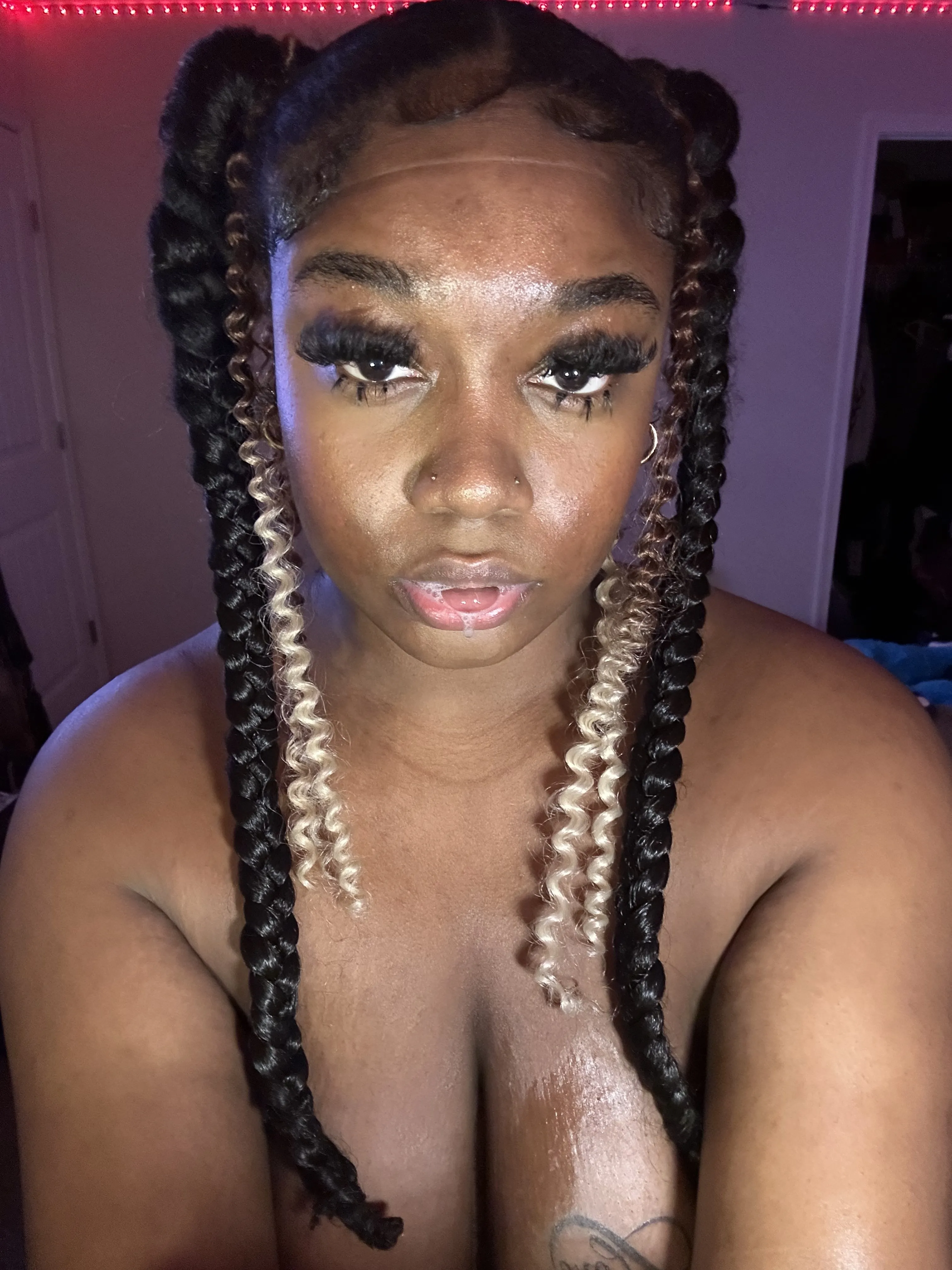 Live sex webcam photo for CelesteKnight #7803859